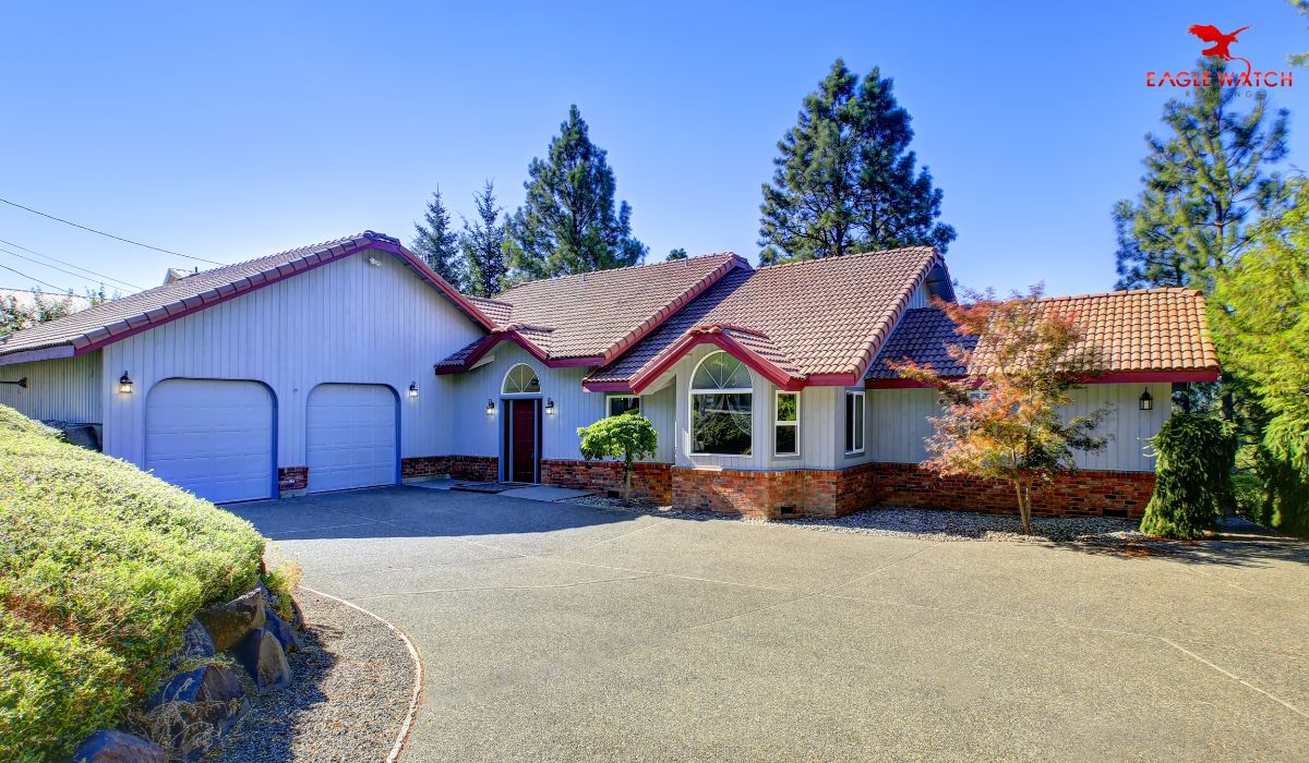 Updating Curb Appeal with a New Roof