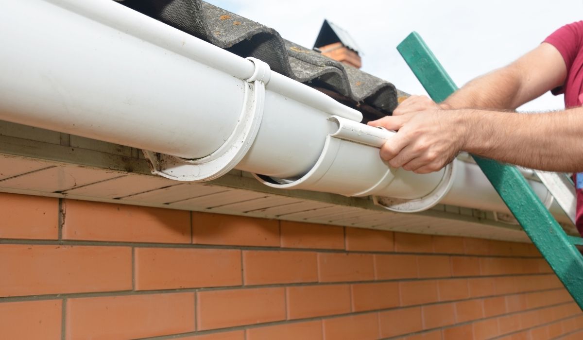 Install Rain Gutters