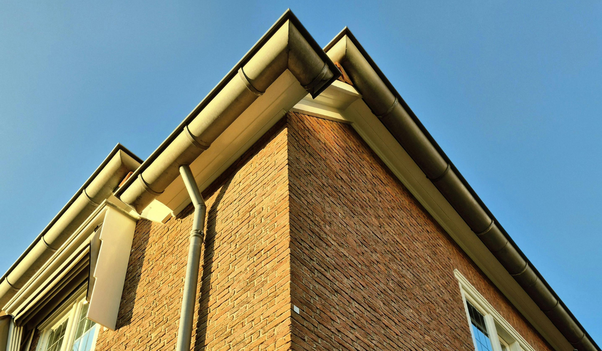 Professional Gutter Installation Services